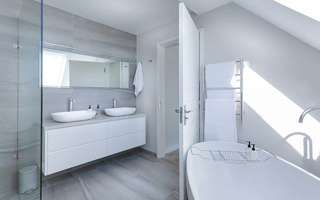 Badsanierung renoviertes Badezimmer